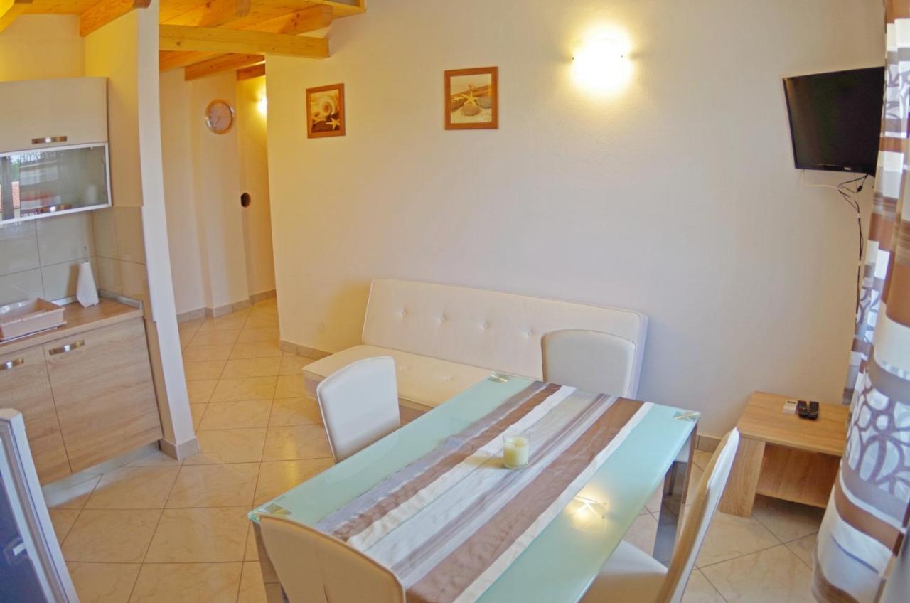 Holiday Apartments In House Sanja Rakalj Dış mekan fotoğraf