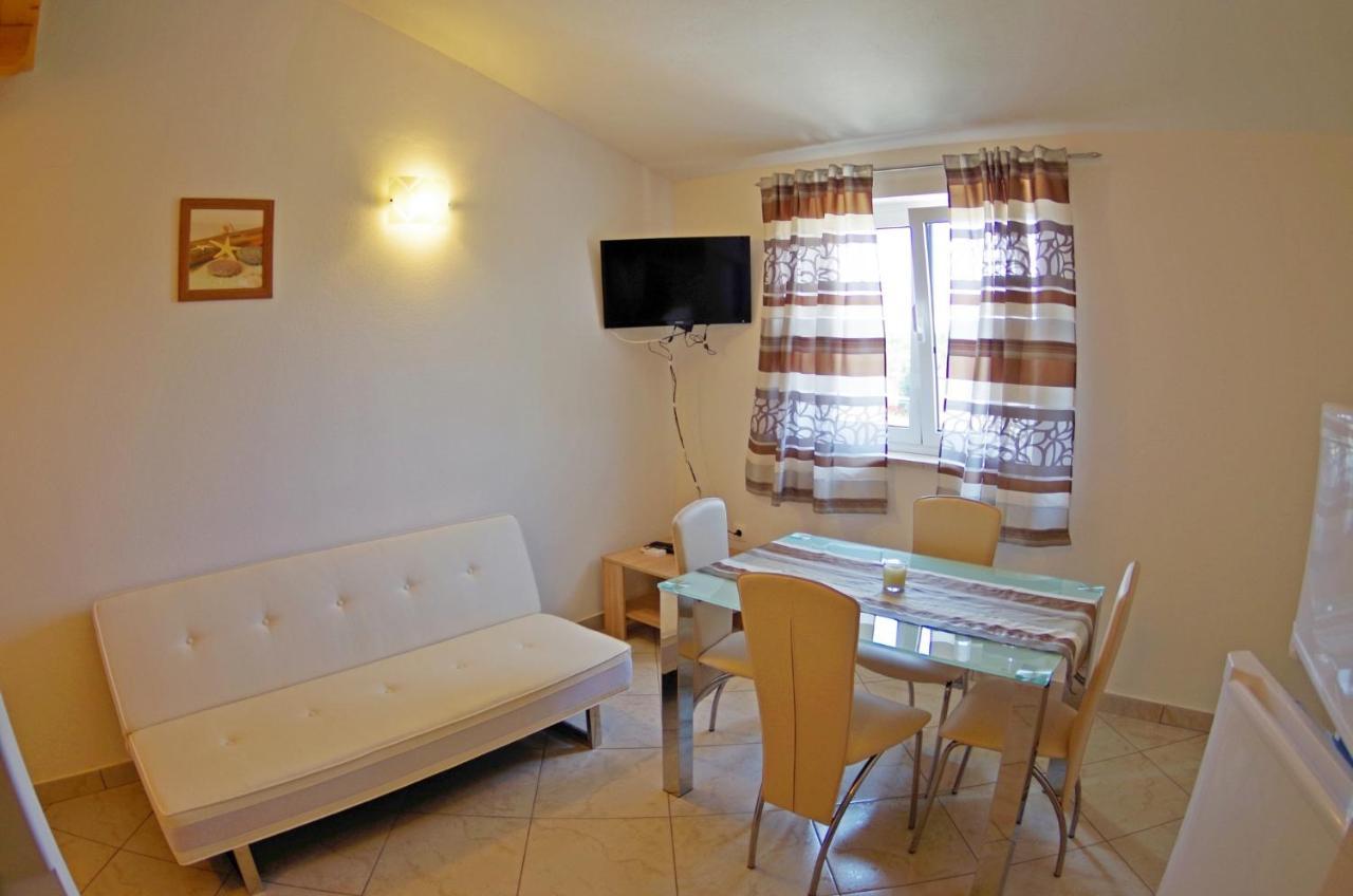 Holiday Apartments In House Sanja Rakalj Dış mekan fotoğraf