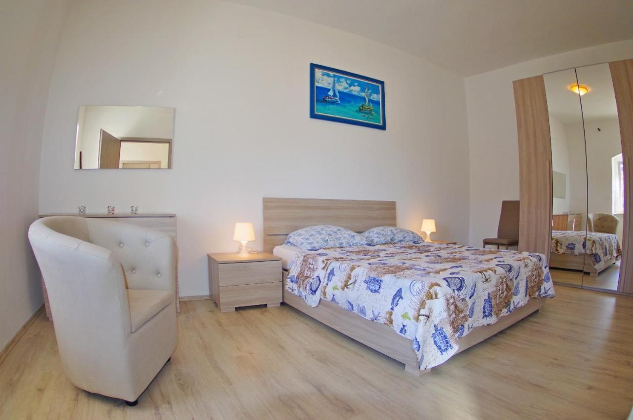 Holiday Apartments In House Sanja Rakalj Dış mekan fotoğraf
